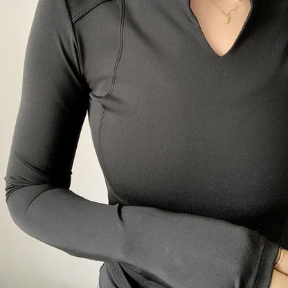 T-shirts Women Long Sleeve Slim Fitting Breathable Bodybuilding Comfortable V-neck Fitness Female Casual Streetwear Fashion Chic