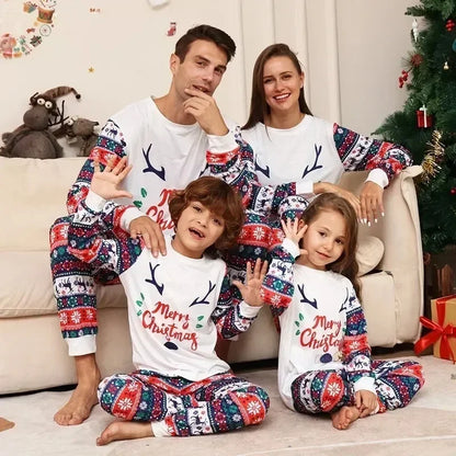 2024 Christmas Pajamas Family Set Red Green Mother Kids Adult Baby Xmas Family Matching Outfits Family Christmas Pajamas Clothes