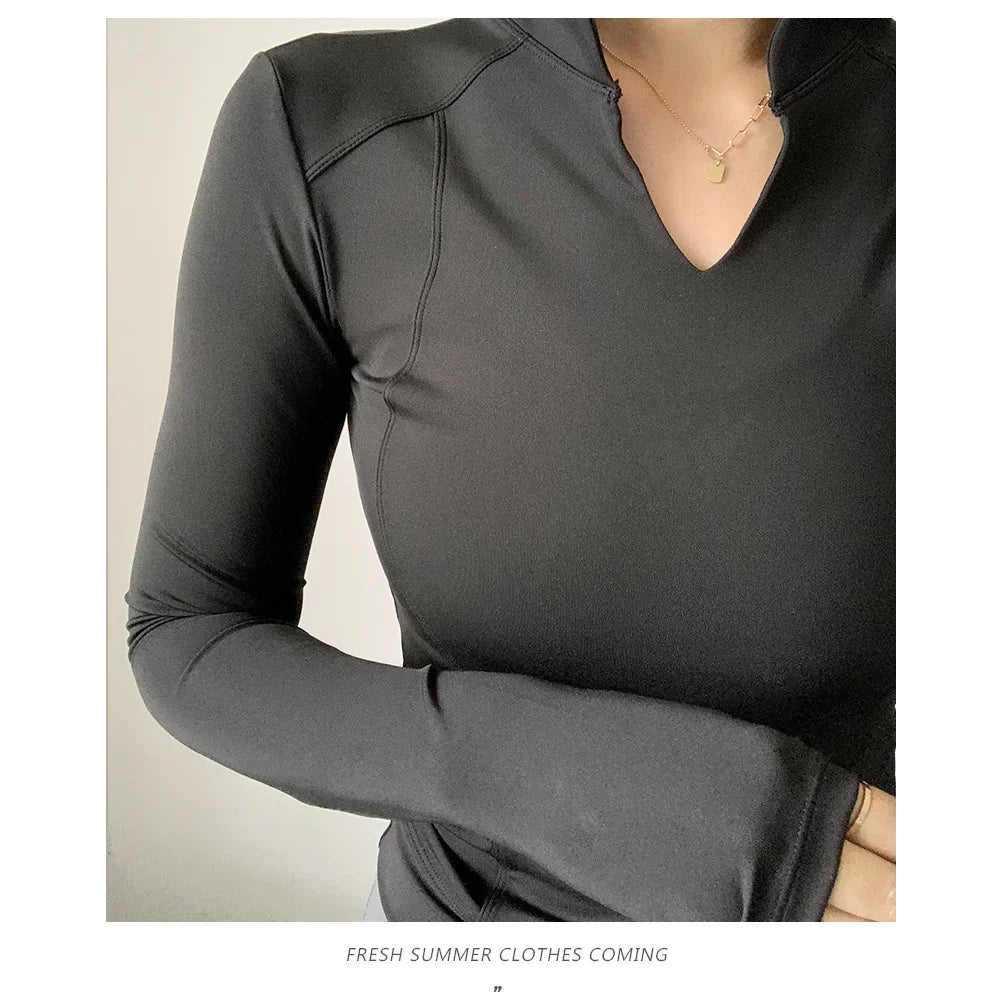 T-shirts Women Long Sleeve Slim Fitting Breathable Bodybuilding Comfortable V-neck Fitness Female Casual Streetwear Fashion Chic