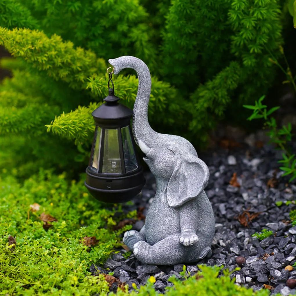 Resin Elephant Statue Ornament Creative Outdoor Christmas Decoration Solar Lamp Elephant Garden Lanterns Decoration Ornament