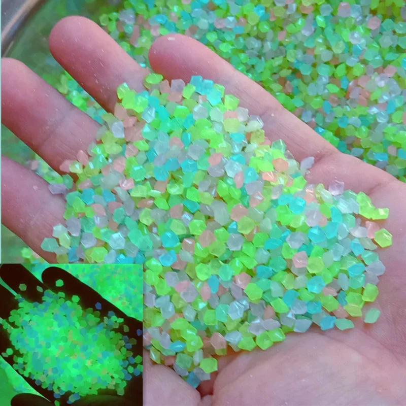 1000pcs Luminous Sand Glow In Dark Pebbles Stone Home Garden Outdoor Path Lawn Decoration Fish Tank Aquarium Decor 3-5mm